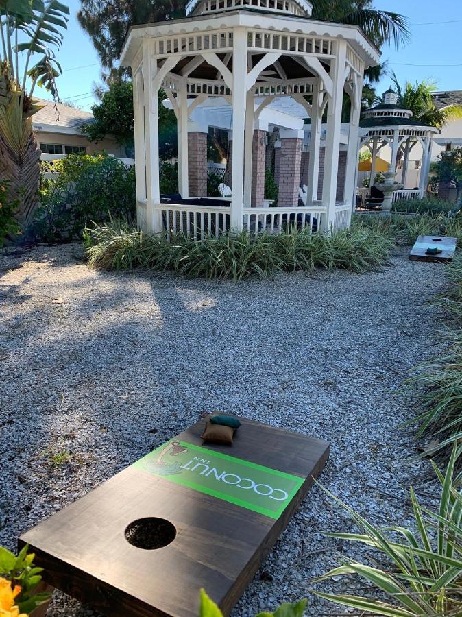 סיינט פיט ביץ' Coconut Inn Pass-A-Grille Beach מראה חיצוני תמונה